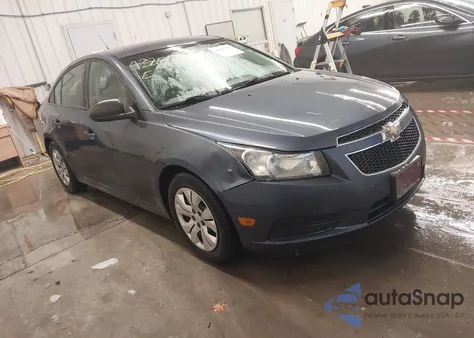 2014 Chevrolet Cruze Ls Auto z USA, uszkodzony, nr VIN 1G1PA5SH2E7161713